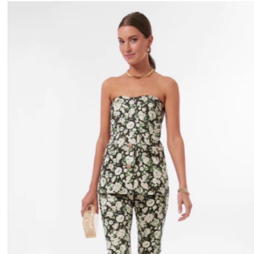 Tuxkernuck Floral strapless blouse NWT